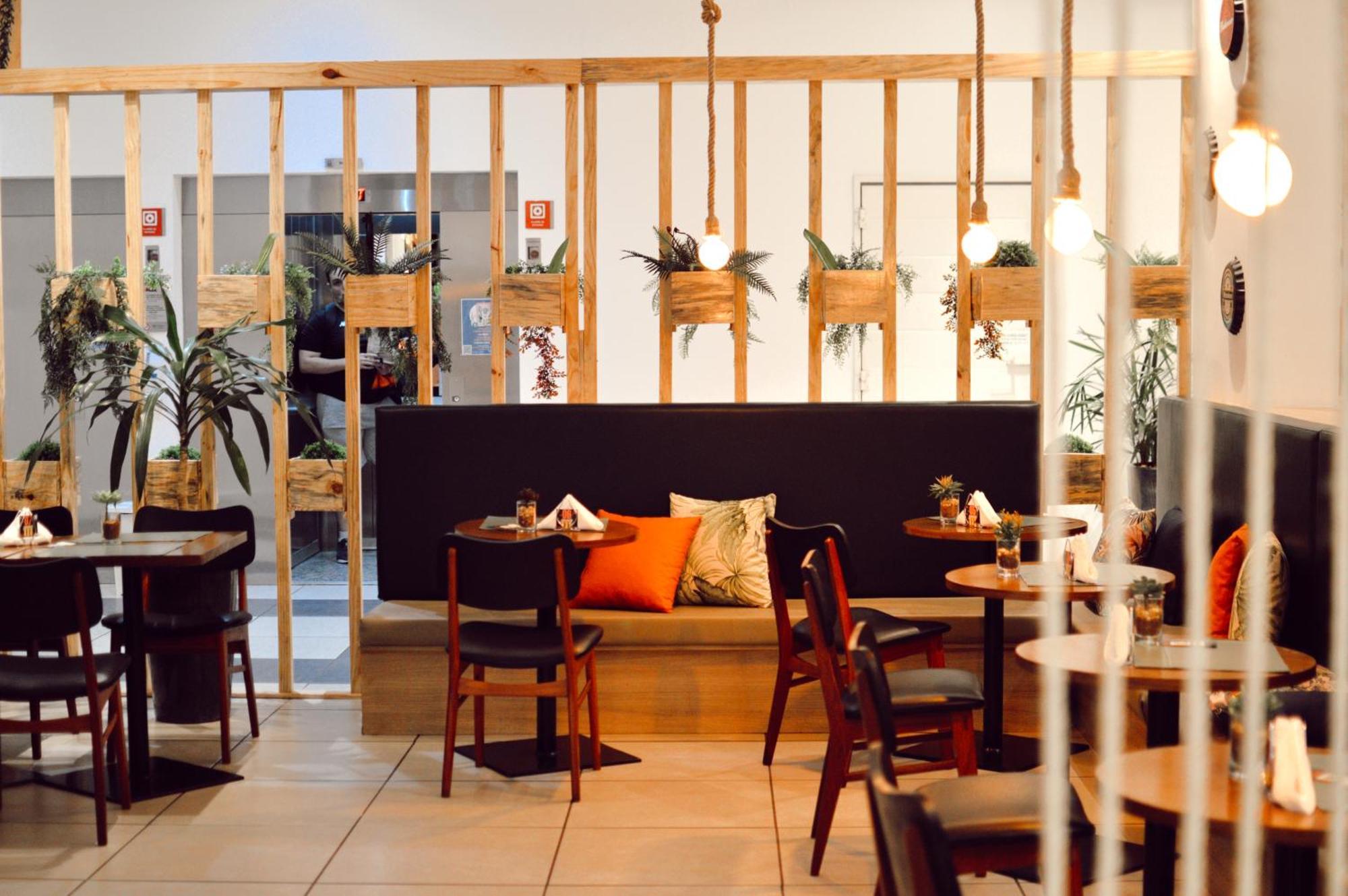 Tulip Inn 坎波斯多斯戈塔卡兹 外观 照片