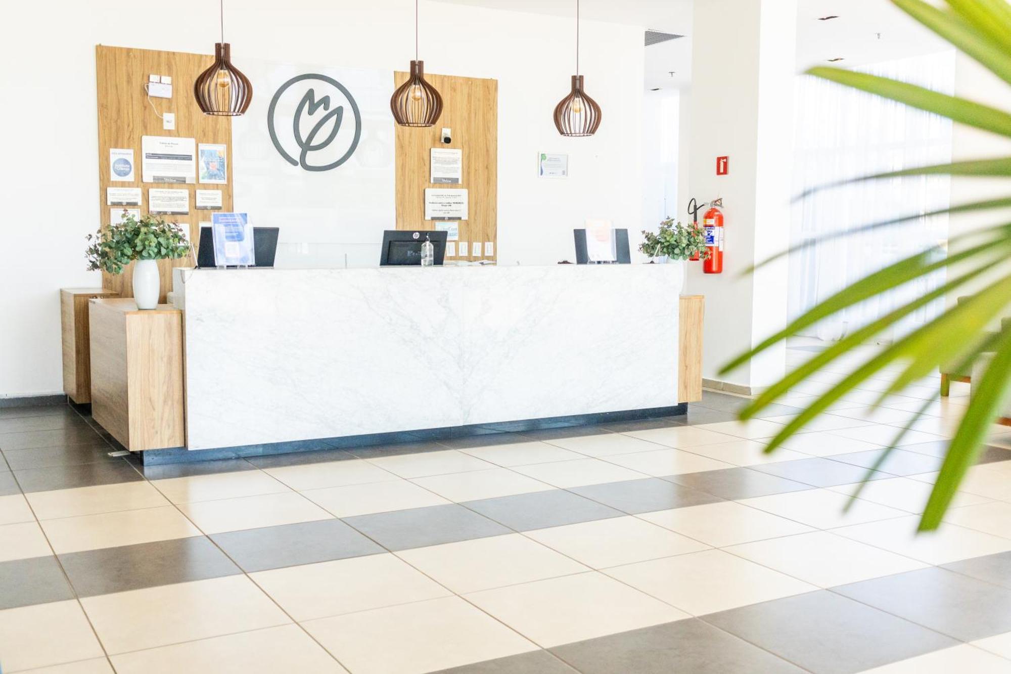 Tulip Inn 坎波斯多斯戈塔卡兹 外观 照片