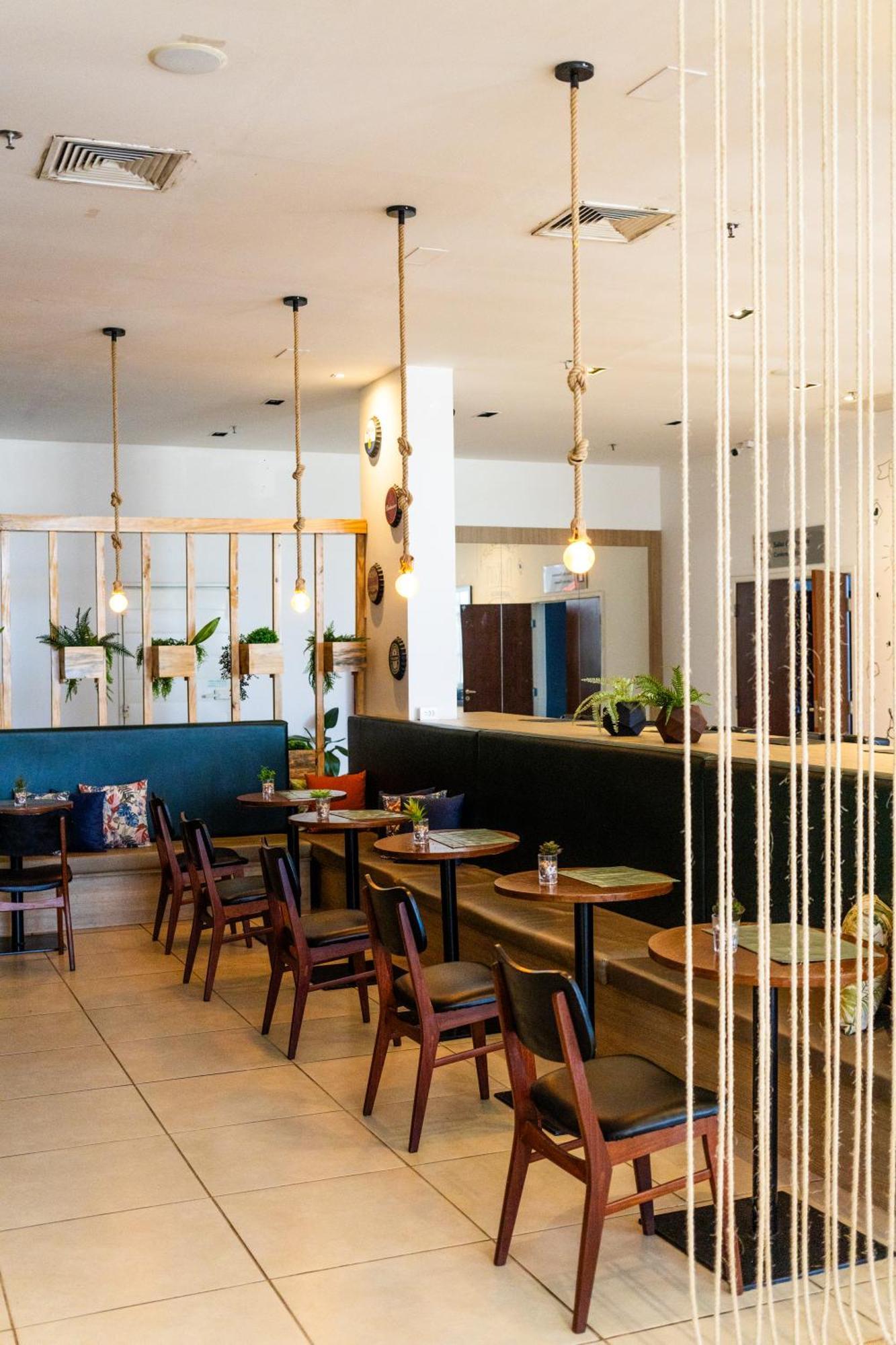 Tulip Inn 坎波斯多斯戈塔卡兹 外观 照片